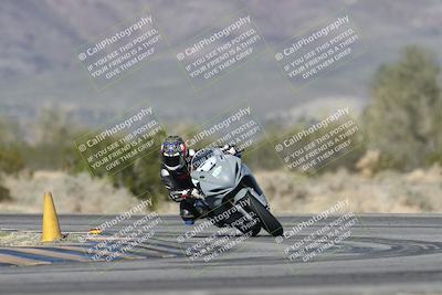 media/Jan-15-2026-Racers Edge (Thu) [[dfebeb70ab]]/2-A Group/Session 5 (Turn 5)/